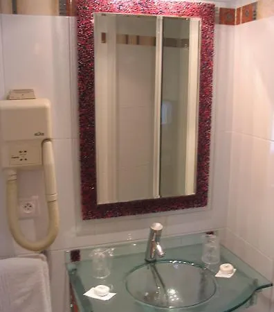 Viator - Gare De Lyon Hotel Paris