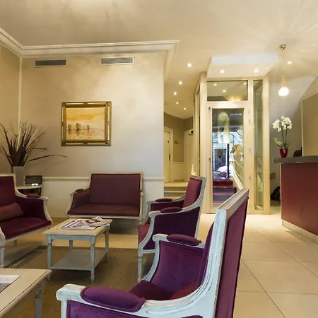 旅行者酒店 - 里昂火车站 酒店 3*