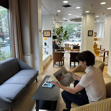 旅行者酒店 - 里昂火车站 3*