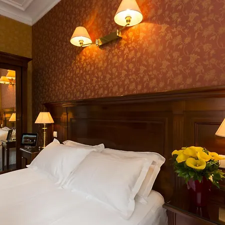 Viator - Gare De Lyon Hotel