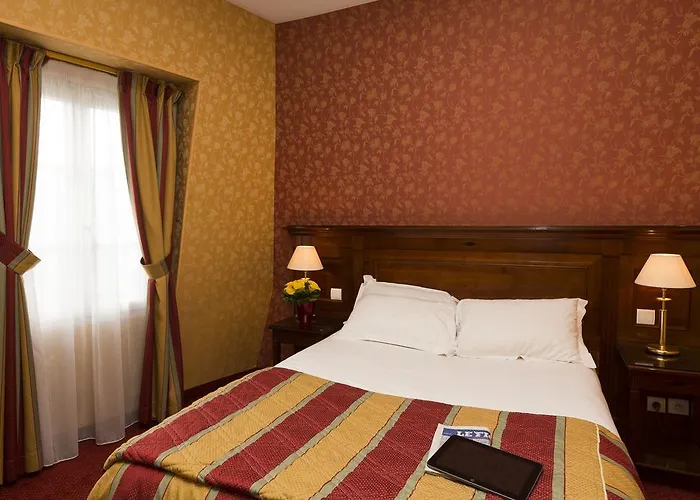 Viator - Gare De Lyon Hotel 3*