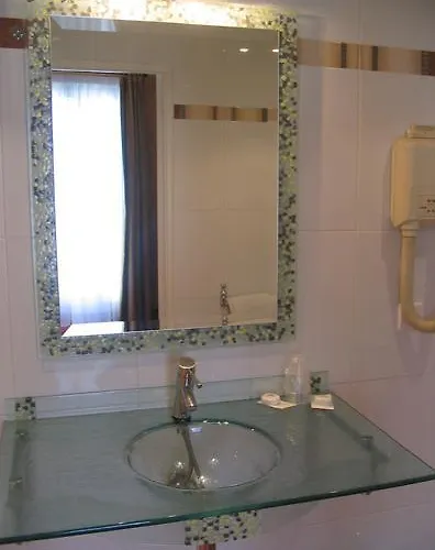 Viator - Gare De Lyon 3*